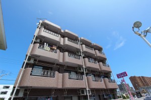 エステート西町